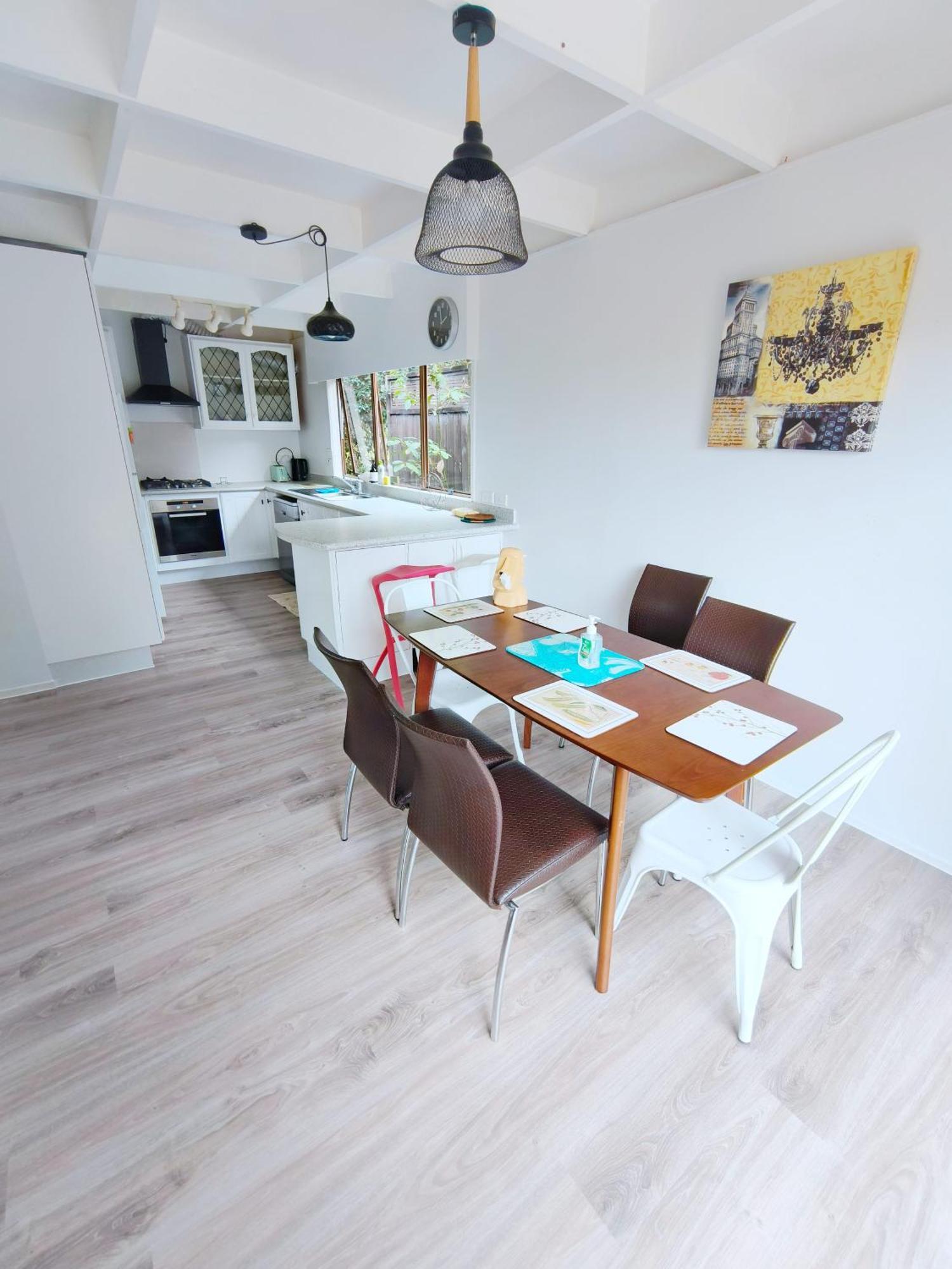 Homestay Sunny Cosy With Private Bathroom In North Shore 201